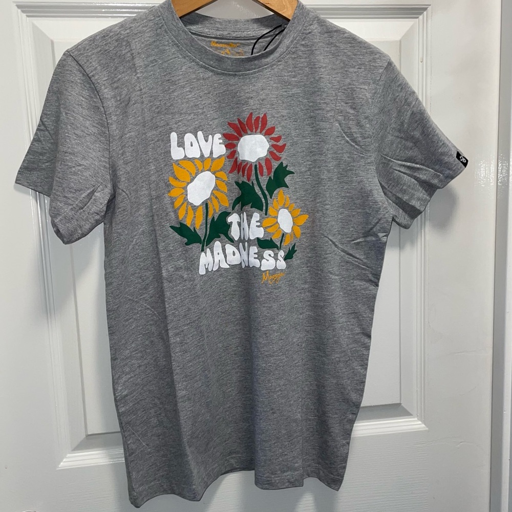 Women’s Moosejaw Camping T Shirt Medium ‘Love the Madness’ Floral NWT